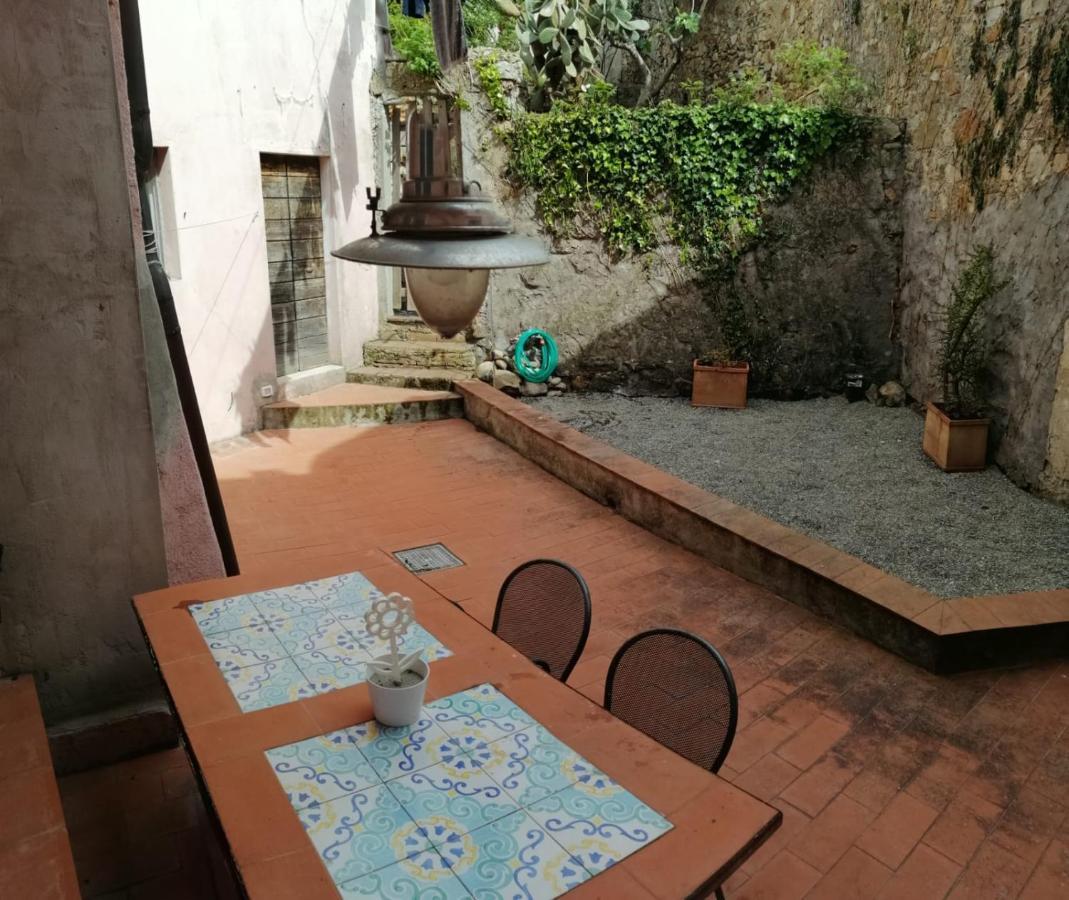 La Casina Di Alice Apartment Marciana Marina  Ngoại thất bức ảnh